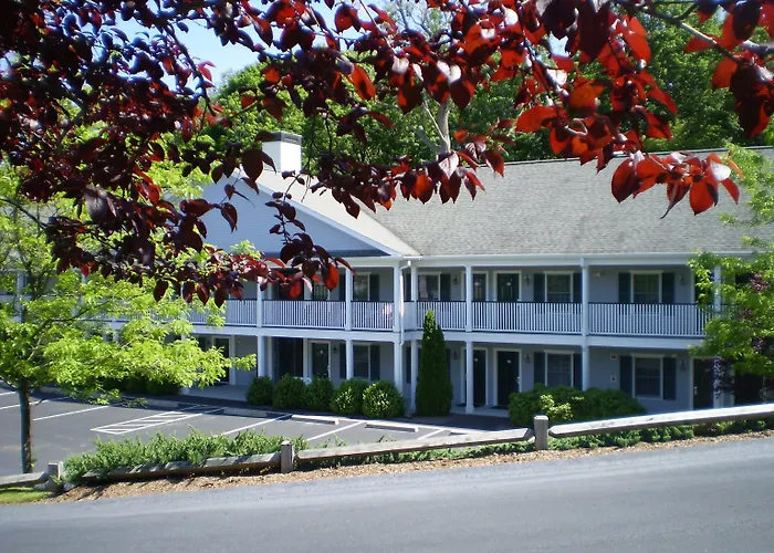 Best Western Plus Cold Spring