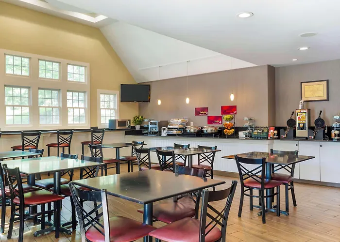 Best Western Plus Cold Spring